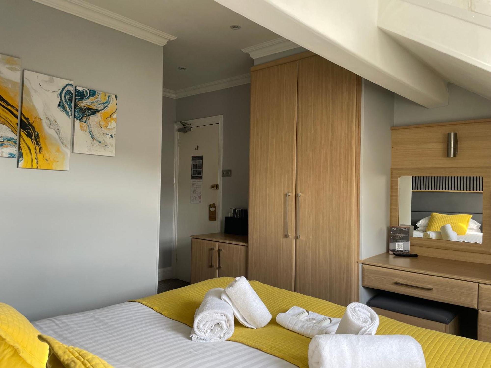 The Wildings Hotel & Tudno'S Restaurant ลันดิดโน ภายนอก รูปภาพ