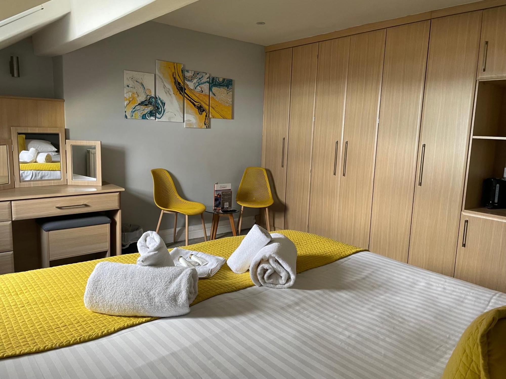 The Wildings Hotel & Tudno'S Restaurant ลันดิดโน ภายนอก รูปภาพ